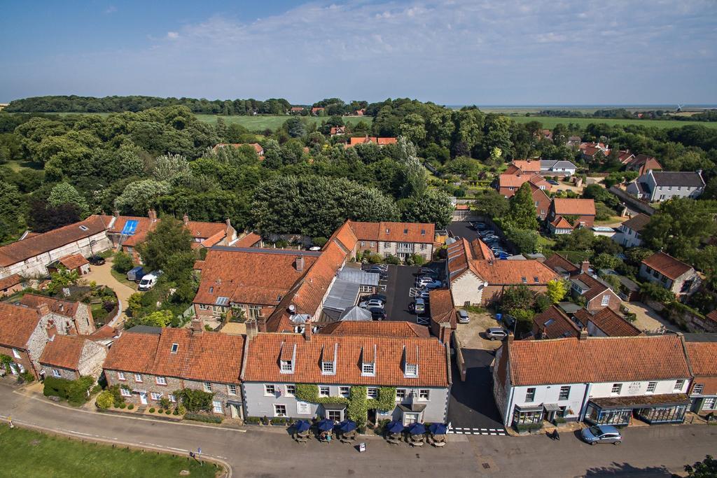 The Hoste And The Vine House Hotels Burnham Market Exterior foto